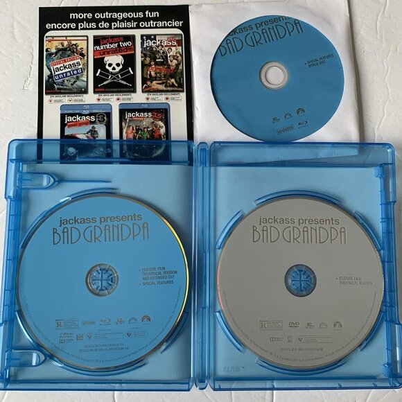Jackass Presents: Bad Grandpa (Blu-ray/DVD, 2-Disc Set, Canadian) - Picture 3 of 3